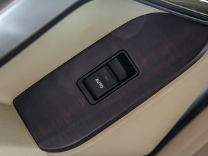 20144.0L V6 TX-L п؅^