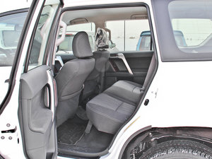 2014款4.0L V6 TX 后排空间