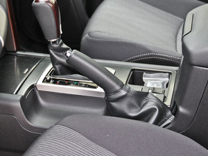 20144.0L V6 TX v܇Ƅ