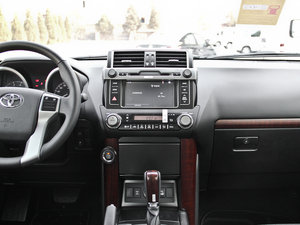 2014款4.0L V6 TX 中控台