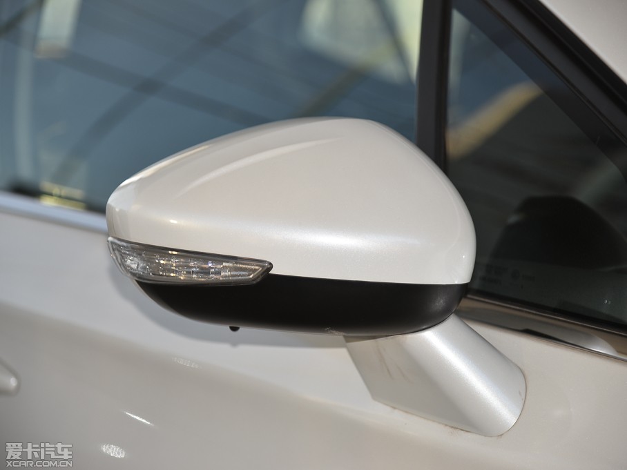 2014ѩFC4L (q) 1.8L քӄ