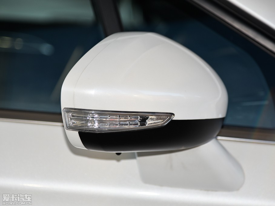 2014ѩFC4L  1.8L քӄ