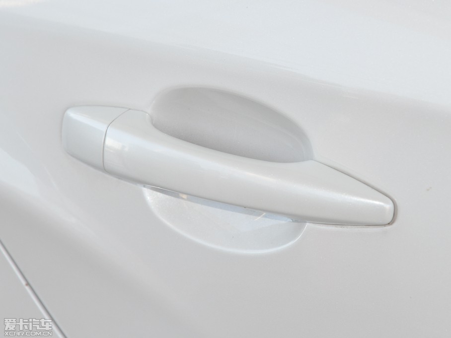 2014ѩFC4L  1.8L քӄ