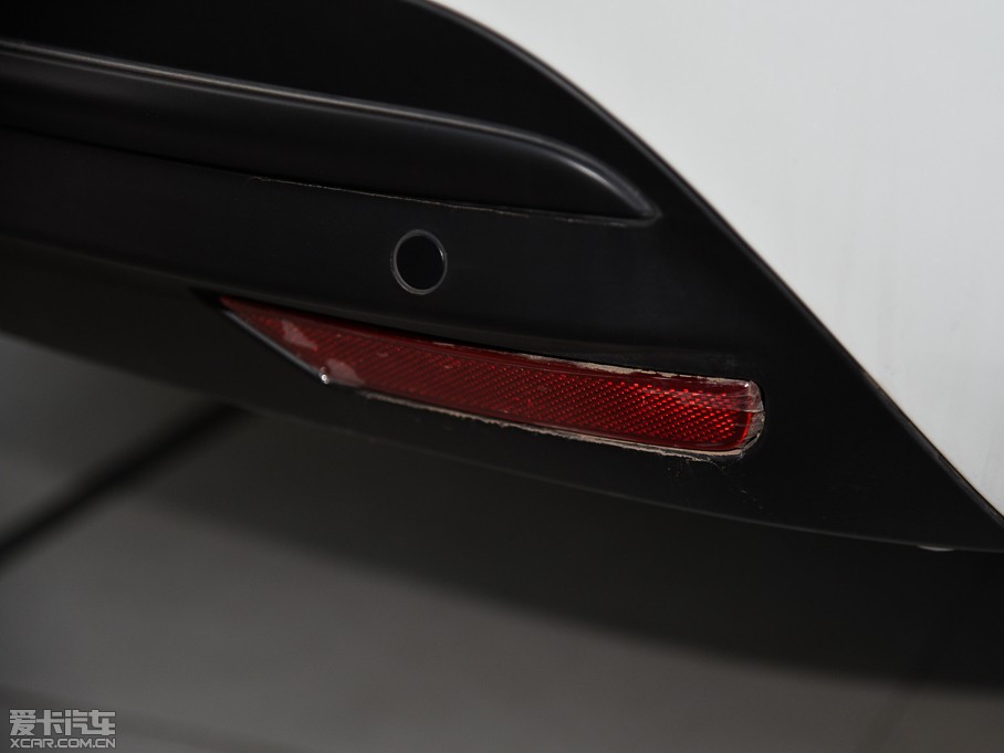 2014ѩFC4L  1.8L քӄ