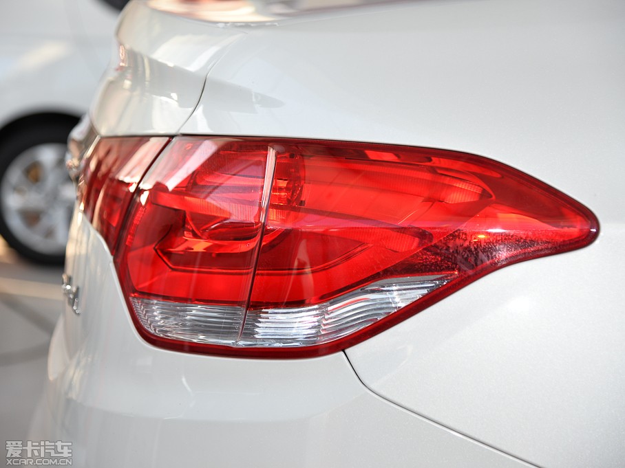 2014ѩFC4L (q) 1.8L ք(dng)