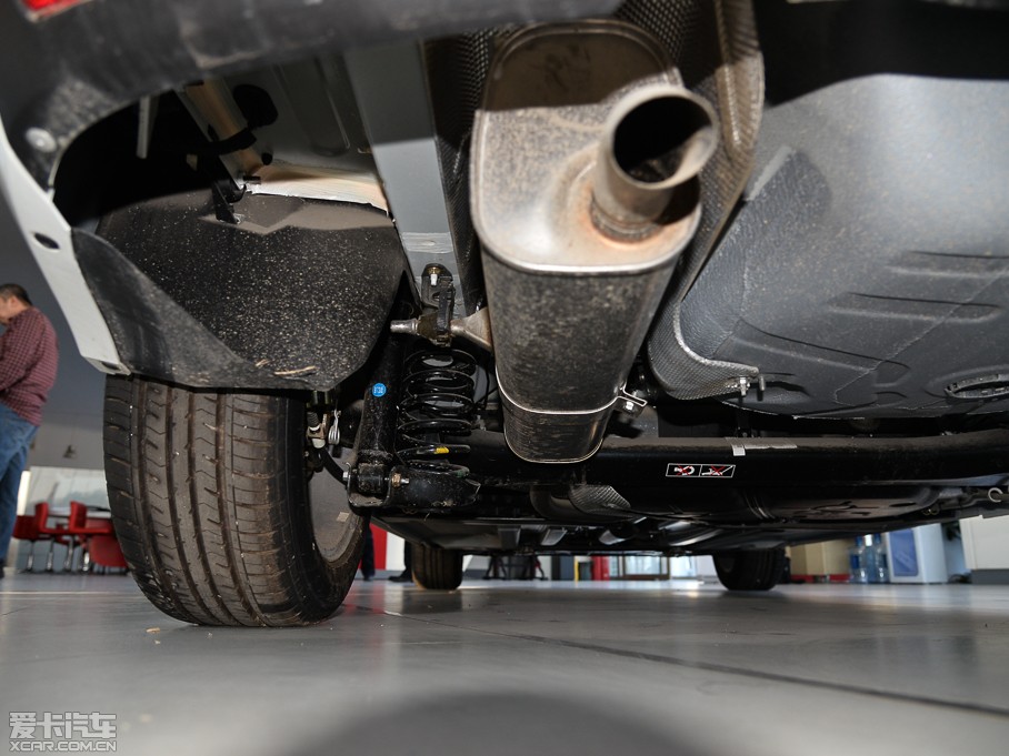 2014ѩFC4L  1.8L քӄ