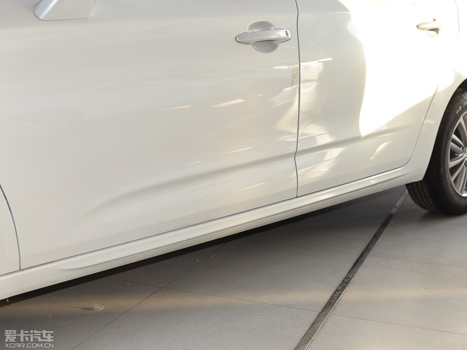 2014ѩFC4L  1.8L քӄ