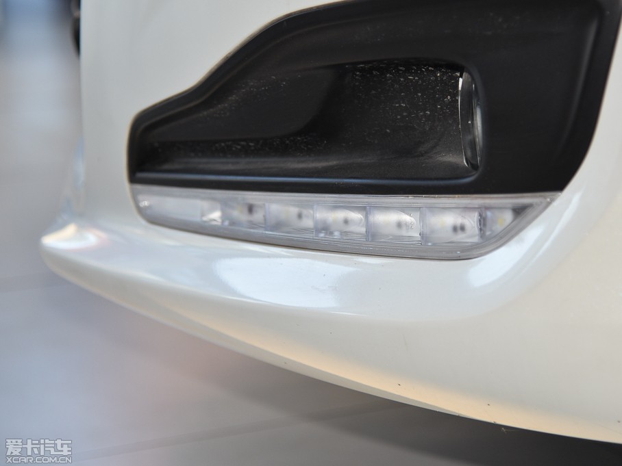 2014ѩFC4L  1.8L քӄ