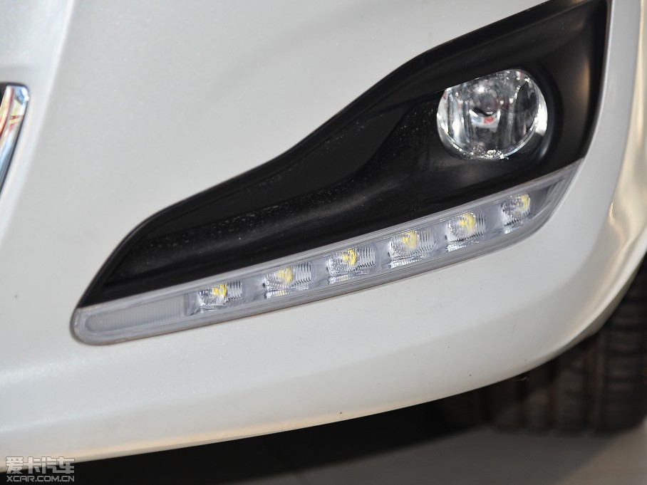 2014ѩFC4L  1.8L քӄ