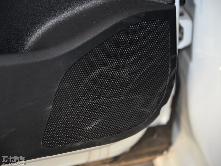 2014ѩFC4L  1.8L քӄ