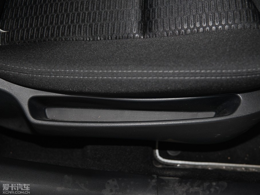 2014ѩFC4L  1.8L քӄ