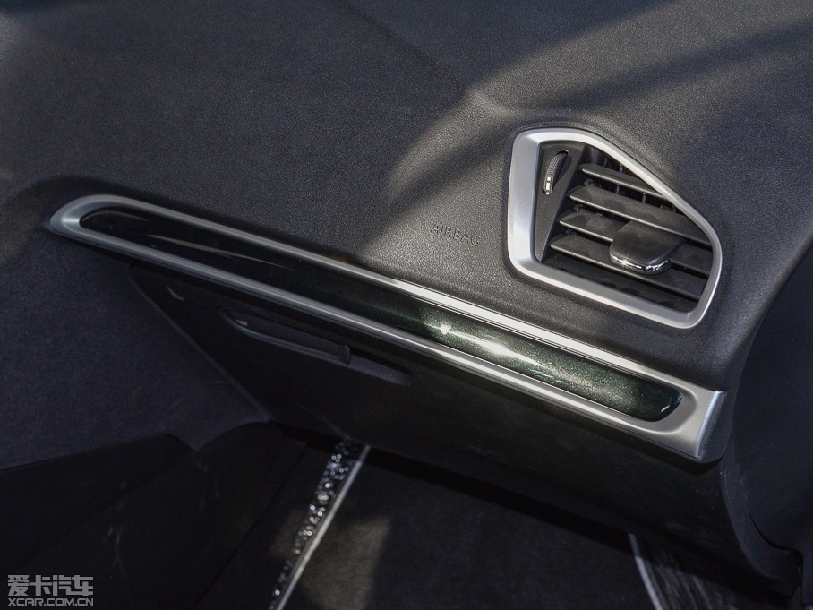 2014ѩFC4L  1.8L քӄ