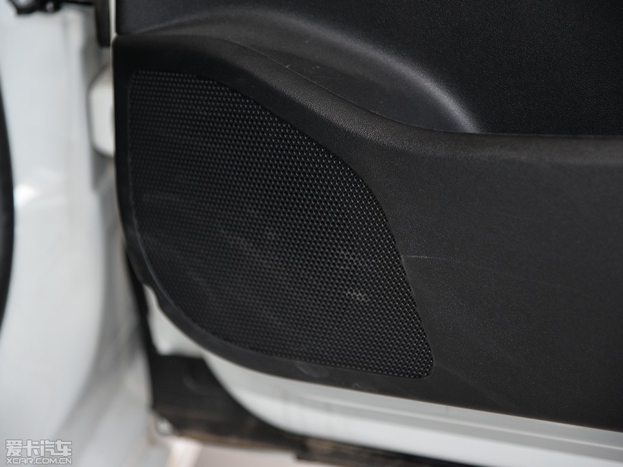 2014ѩFC4L  1.8L քӄ