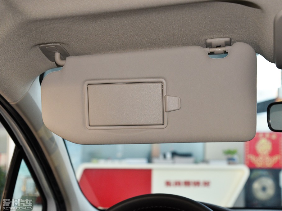 2014ѩFC4L  1.8L քӄ