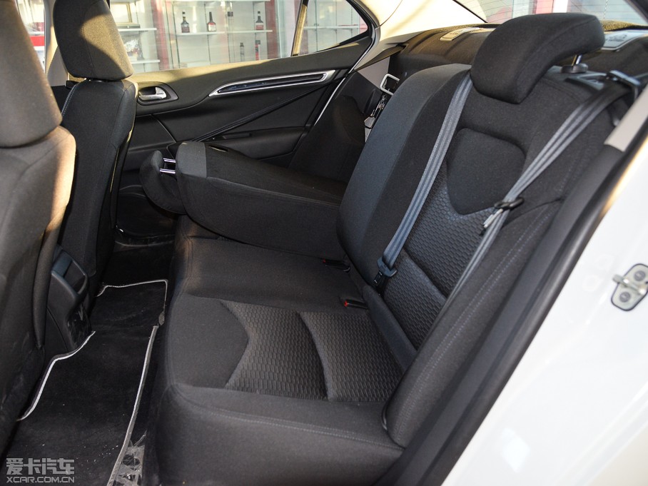 2014ѩFC4L  1.8L քӄ