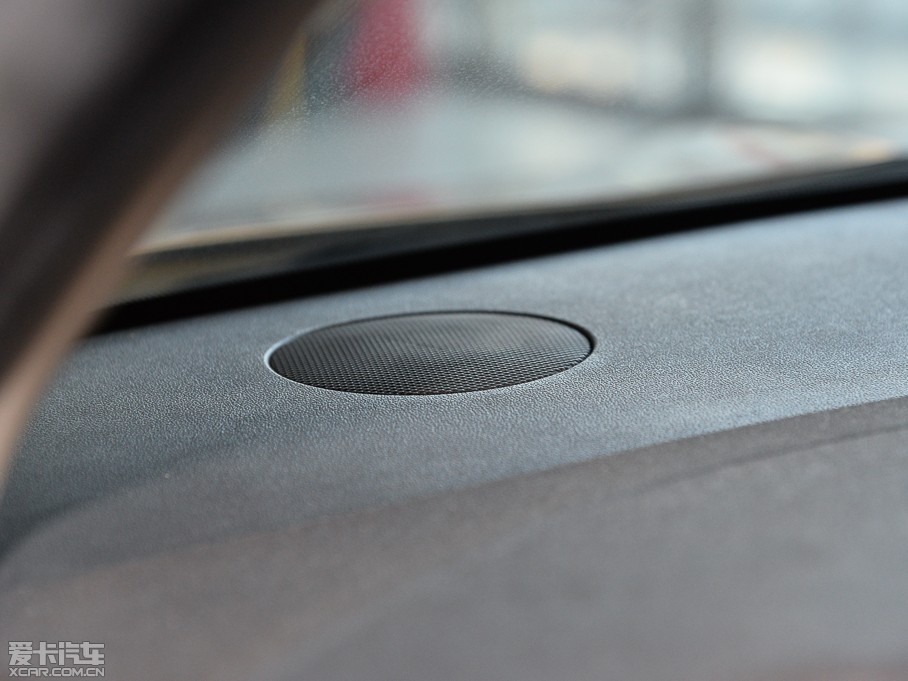 2014ѩFC4L  1.8L քӄ