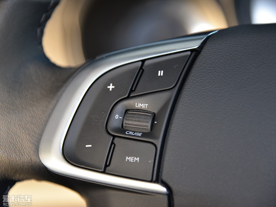 2014ѩFC4L (q) 1.8L քӄ