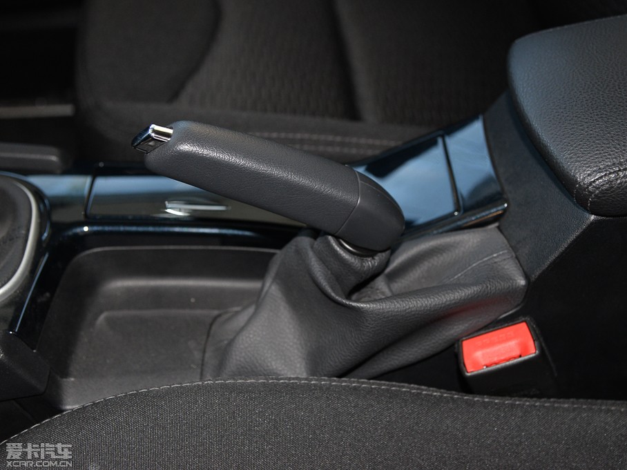 2014ѩFC4L  1.8L քӄ