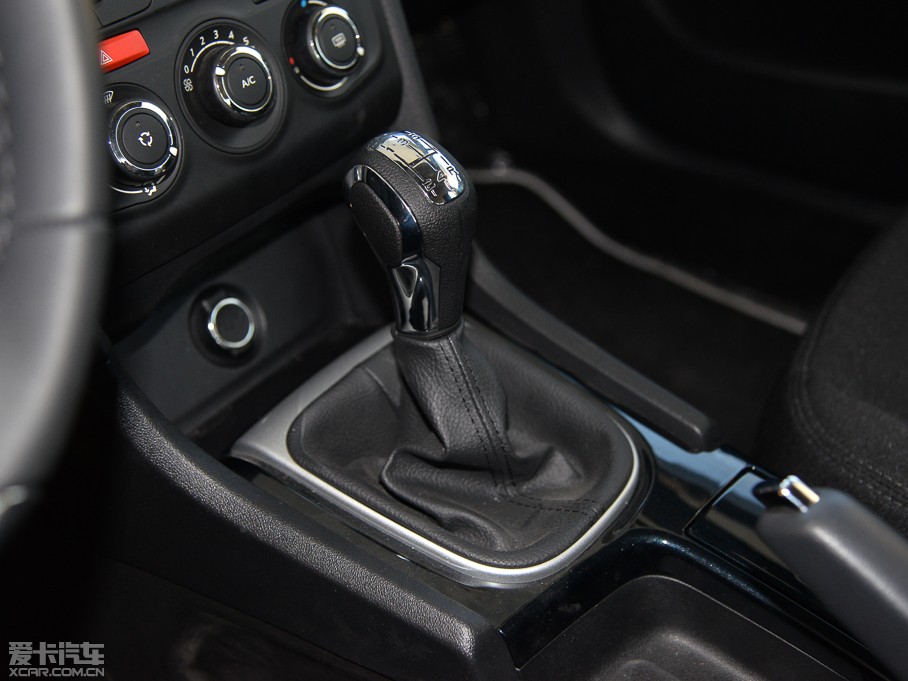 東風雪鐵龍2014款雪鐵龍C4L