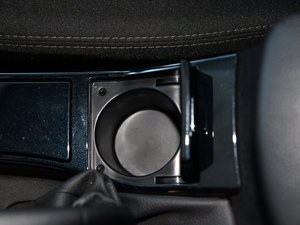 2014款智驱版 1.8L 手动劲享型 空间座椅