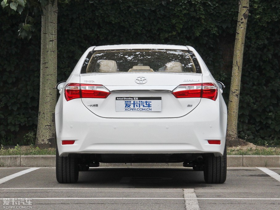 2014_ 1.6L CVT GL-iƤ