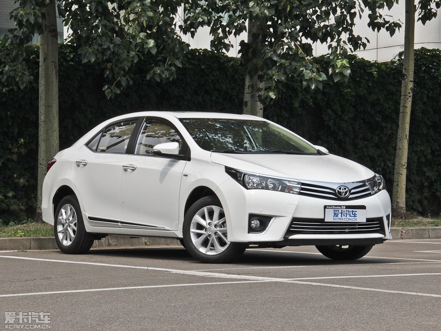 2014_ 1.6L CVT GL-iƤ