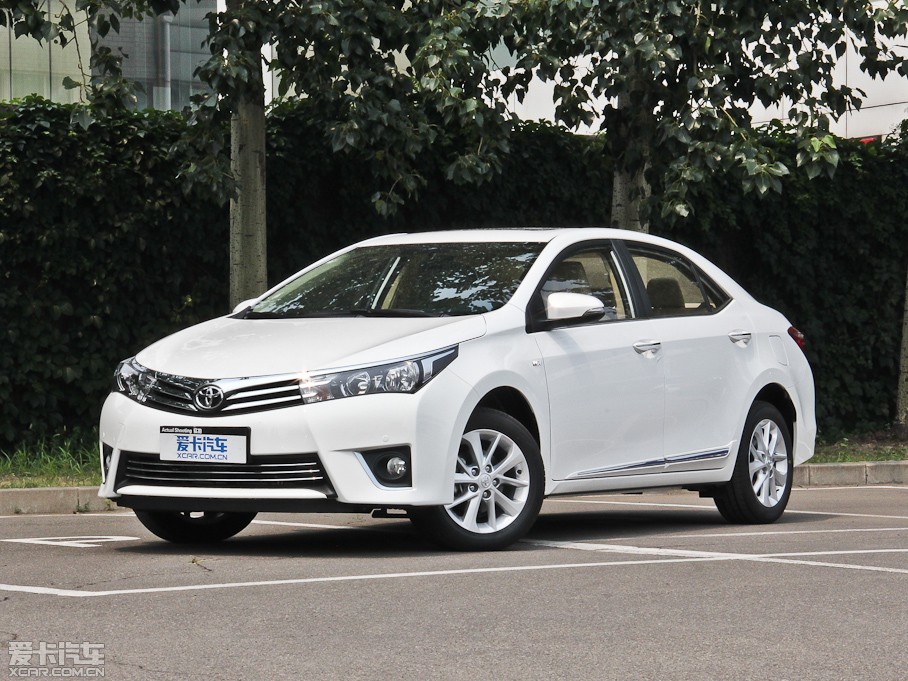 2014_ 1.6L CVT GL-iƤ