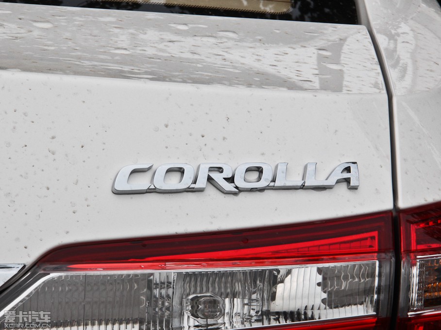 2014_ 1.6L CVT GL-iƤ