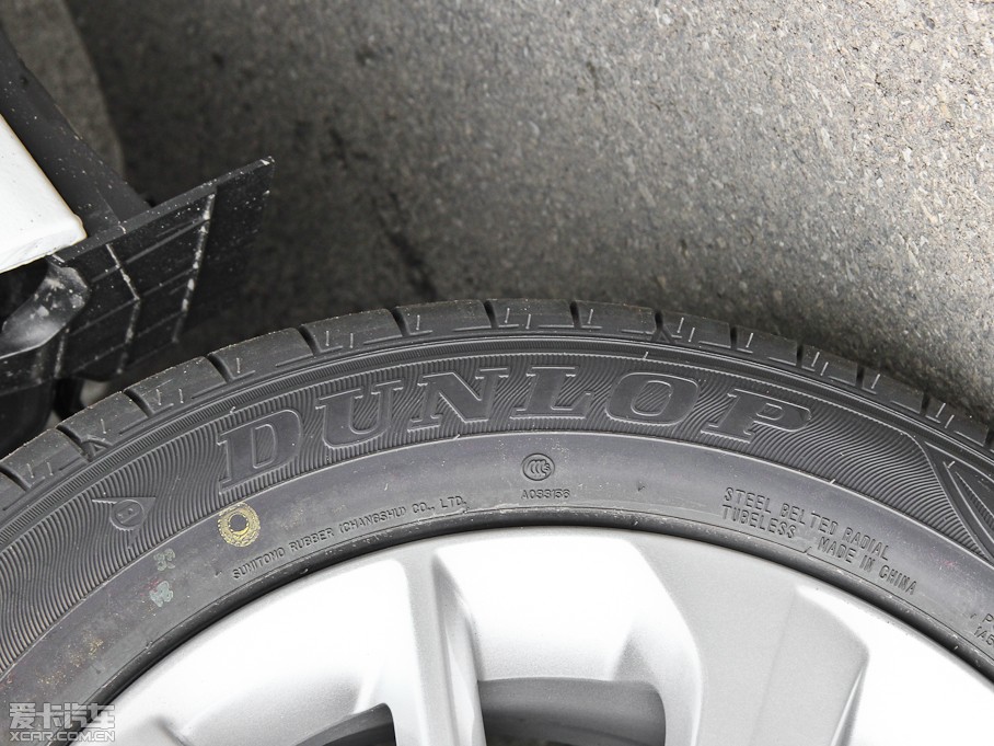 2014_ 1.6L CVT GL-iƤ