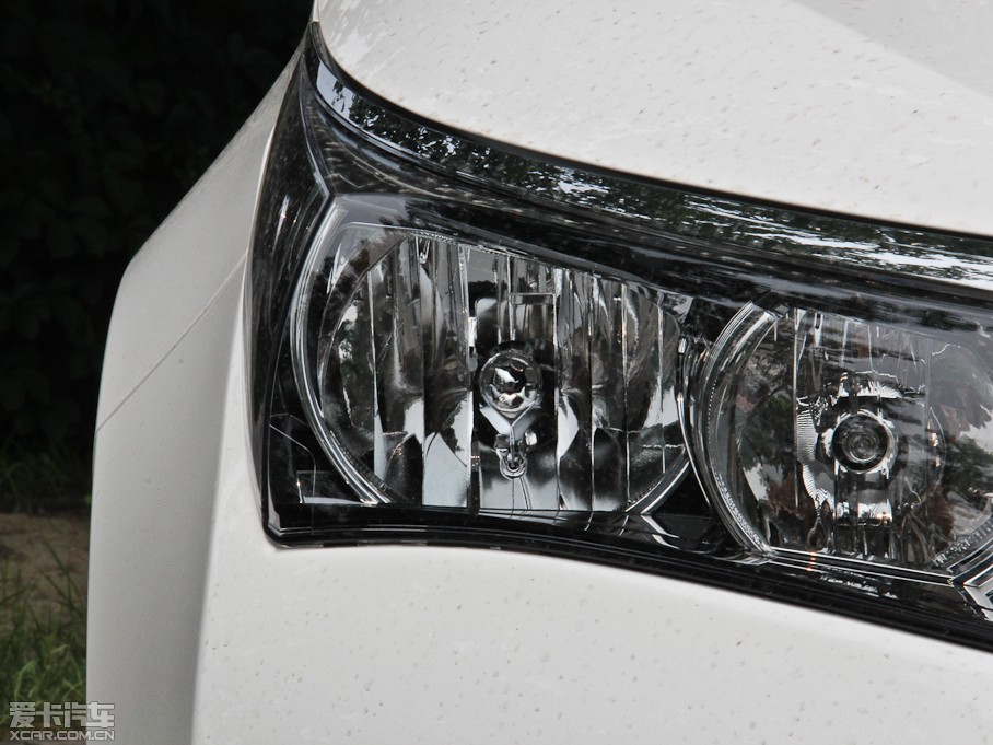 2014_ 1.6L CVT GL-iƤ