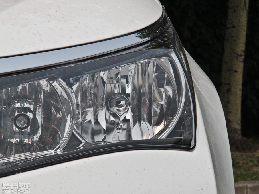 2014_ 1.6L CVT GL-iƤ