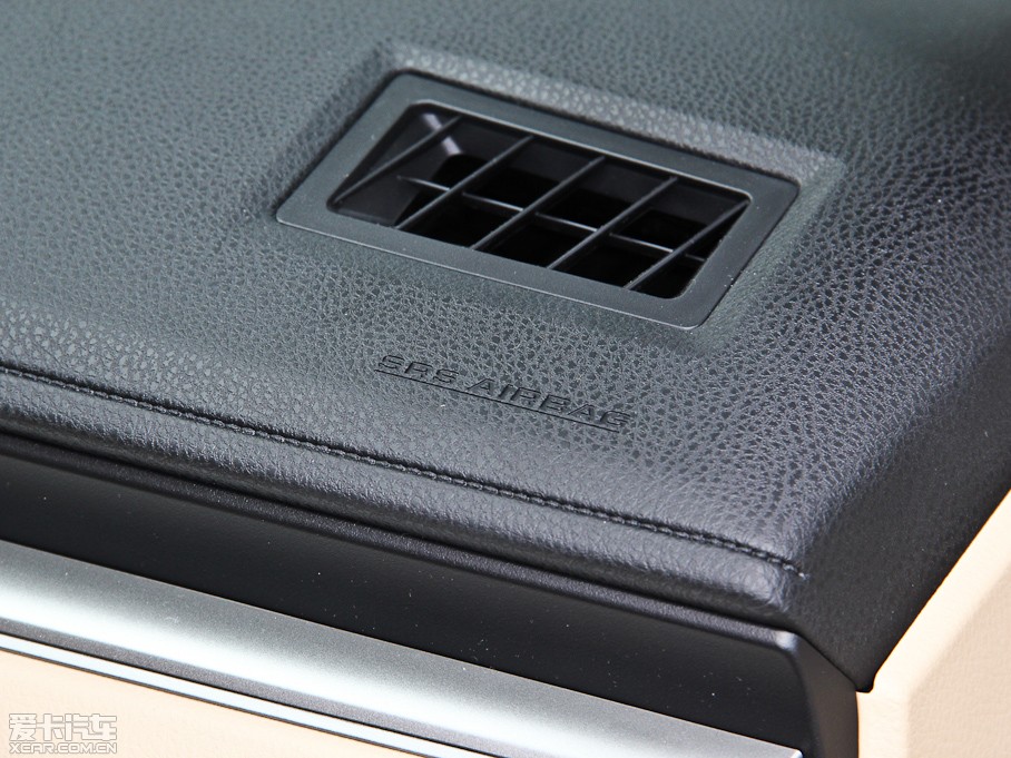 2014_ 1.6L CVT GL-iƤ