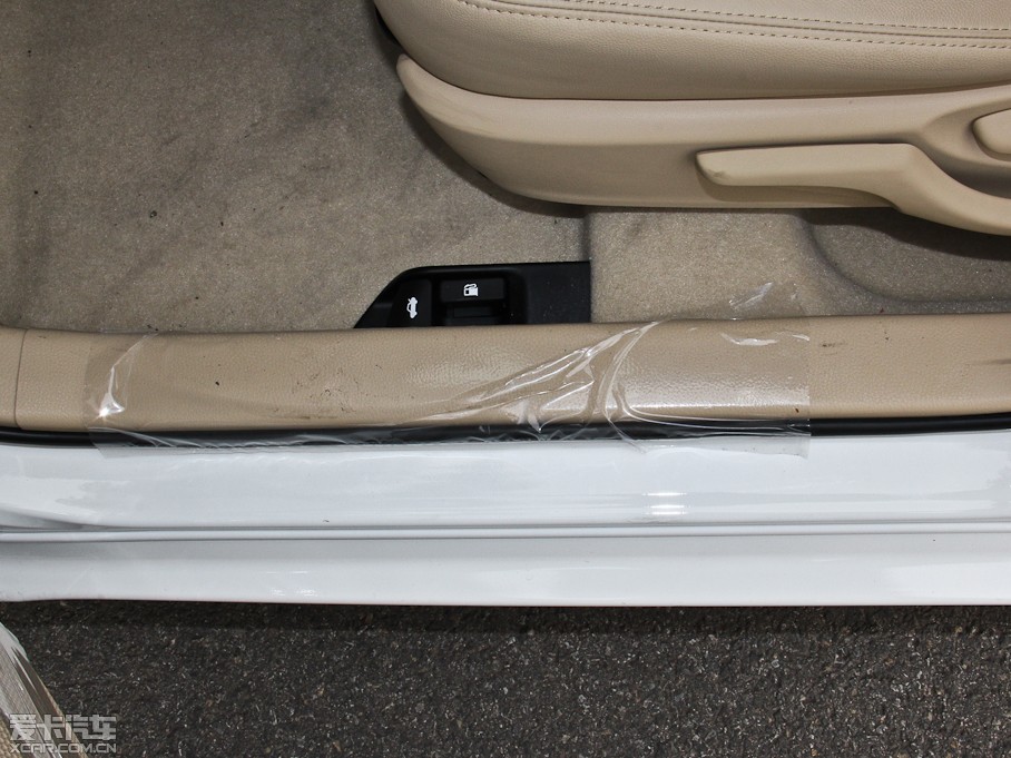 2014_ 1.6L CVT GL-iƤ