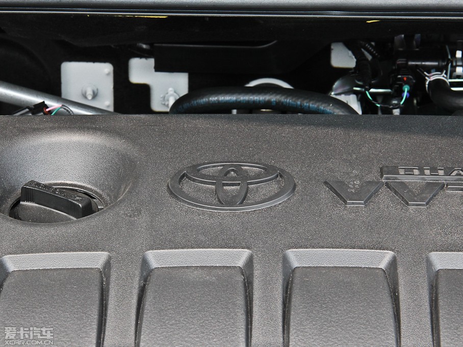 2014_ 1.6L CVT GL-iƤ