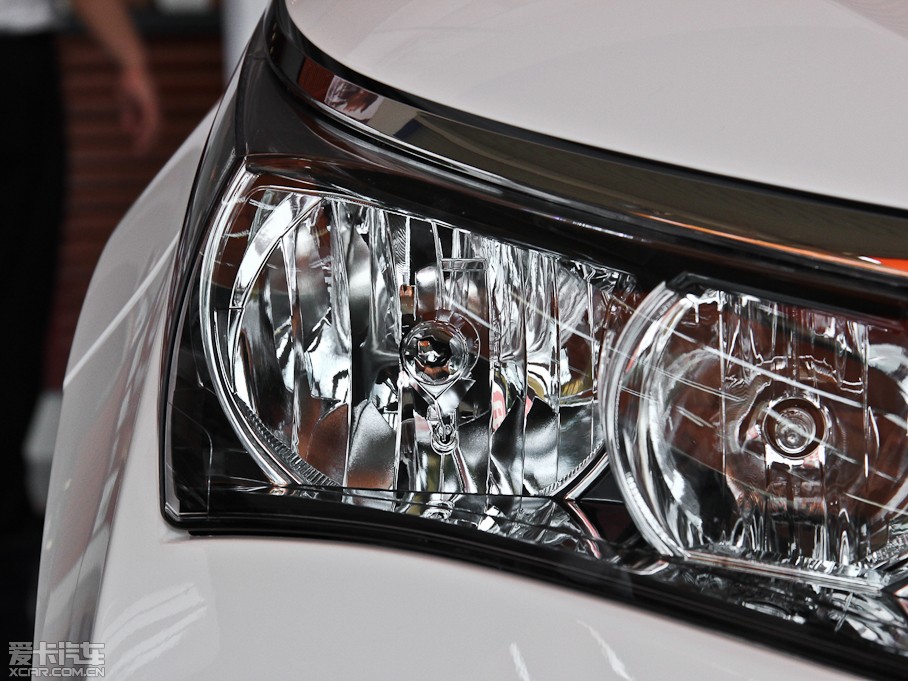 2014_ 1.6L CVT GLX-i