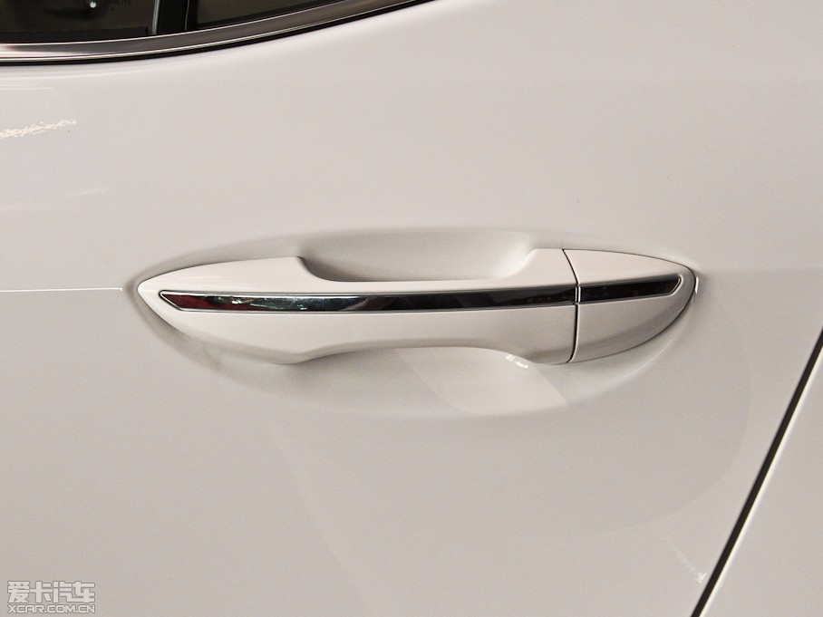 2014_ 1.6L CVT GLX-i