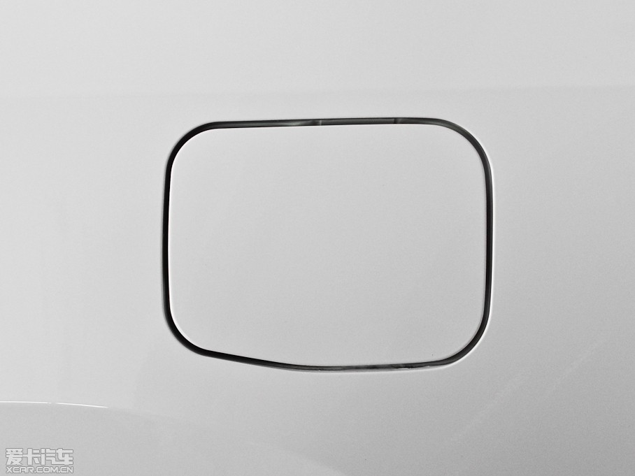 2014_ 1.6L CVT GLX-i