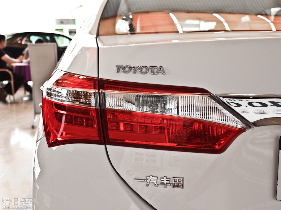 2014_ 1.6L CVT GLX-i