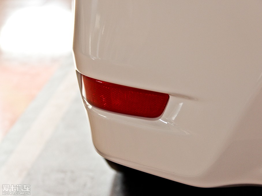 2014_ 1.6L CVT GLX-i