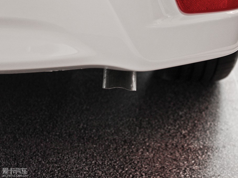 2014_ 1.6L CVT GLX-i