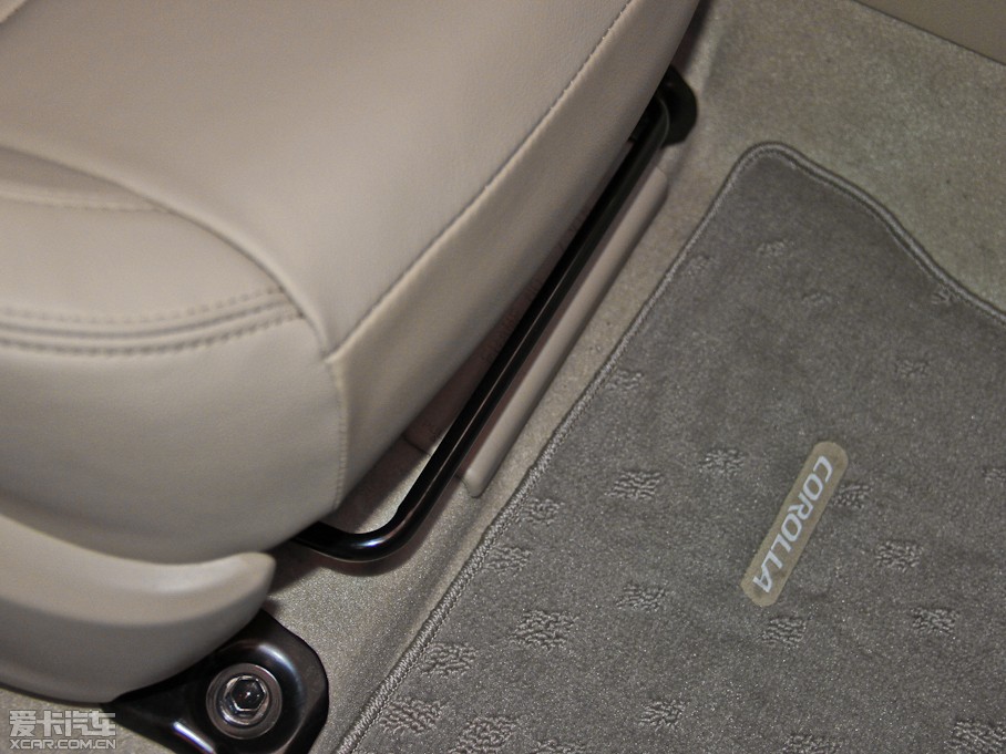 2014_ 1.6L CVT GLX-i