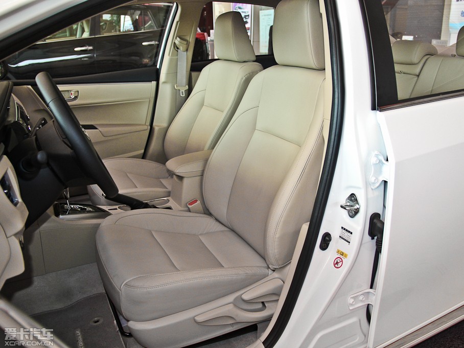 2014_ 1.6L CVT GLX-i