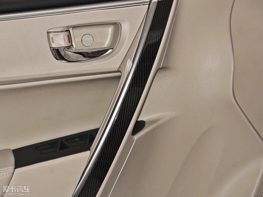 2014_ 1.6L CVT GLX-i