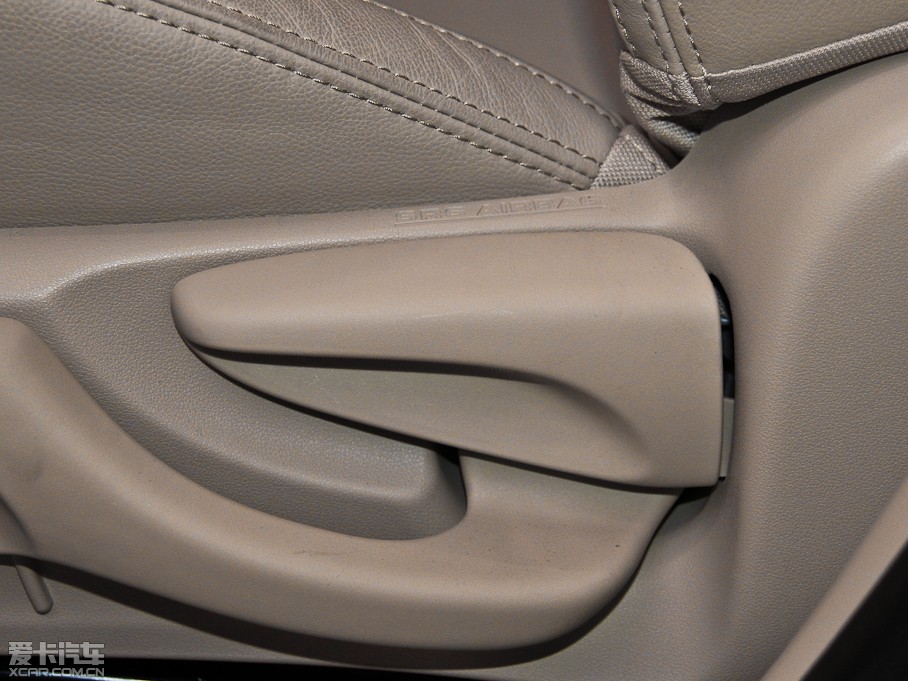 2014_ 1.6L CVT GLX-i