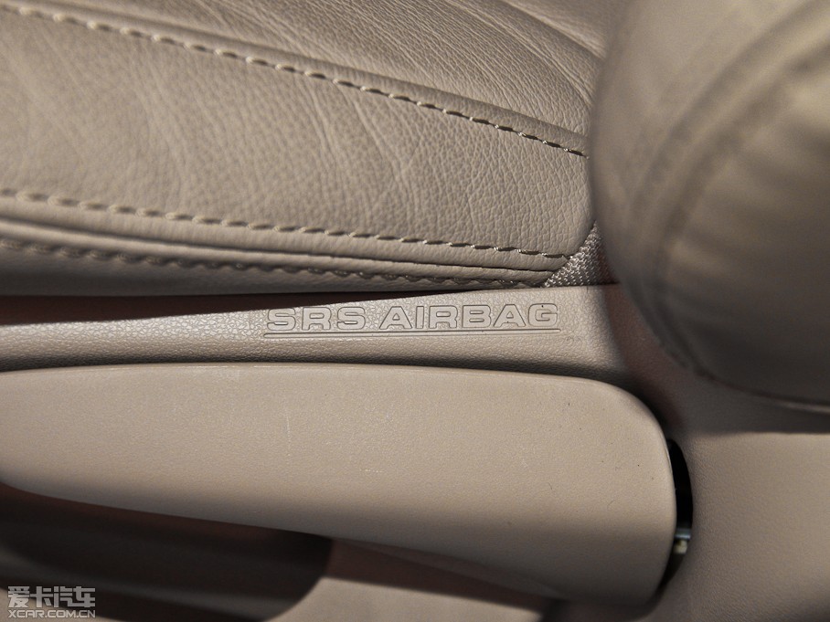 2014_ 1.6L CVT GLX-i