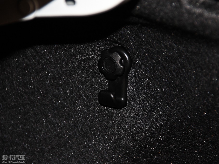 2014_ 1.6L CVT GLX-i