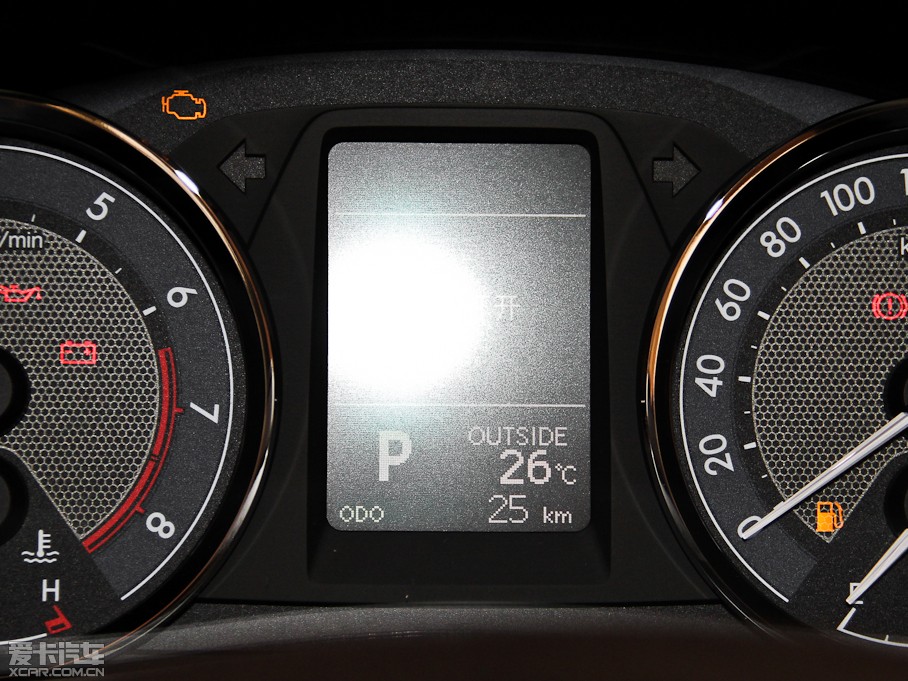 2014_ 1.6L CVT GLX-i