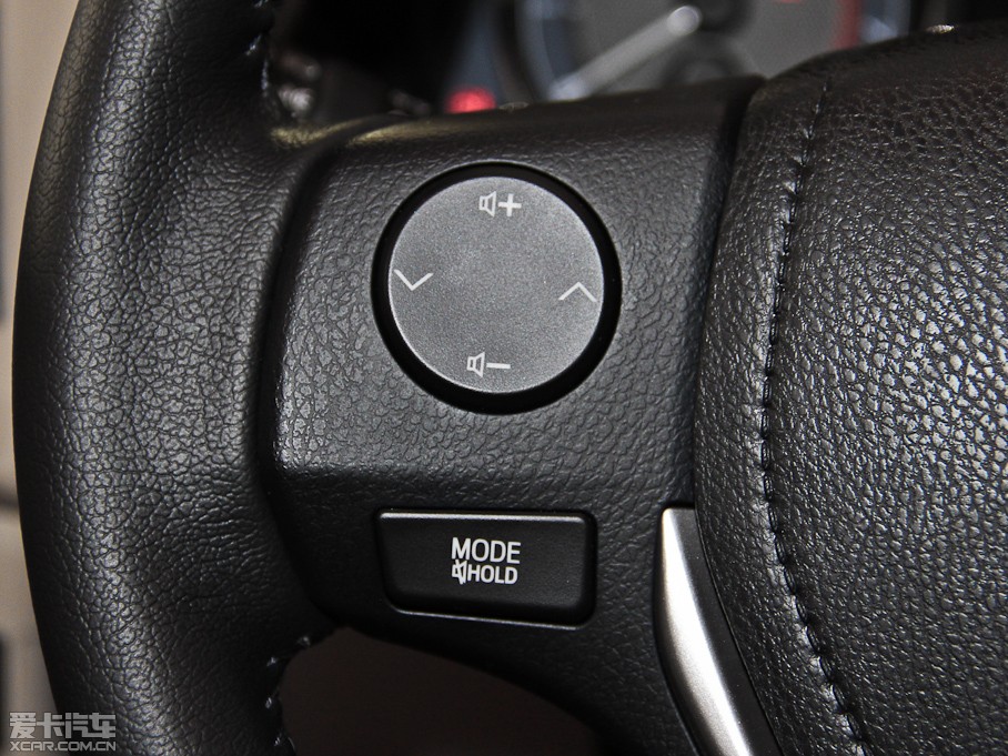 2014_ 1.6L CVT GLX-i