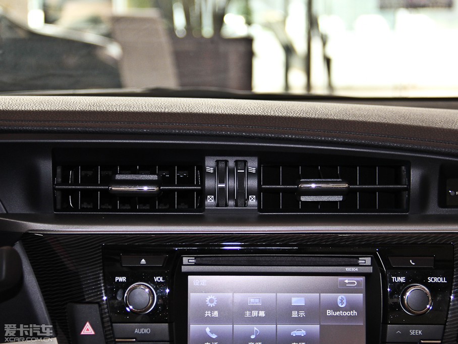 2014_ 1.6L CVT GLX-i