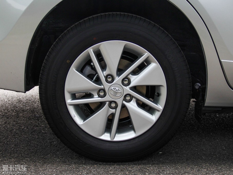 2014_ 1.6L CVT GL-i